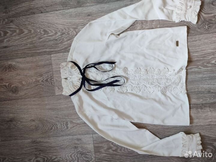 Блузки белые для школы с 1 по 3 класс