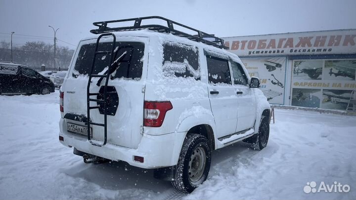 Лестница на УАЗ Патриот