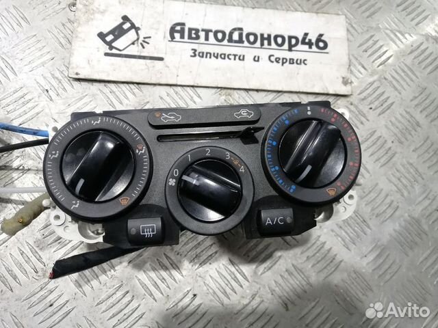 Блок управления отопителем Nissan Note E11