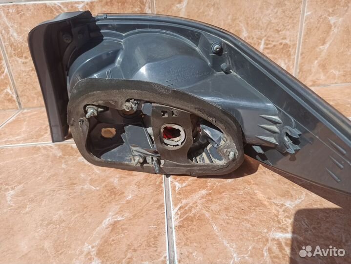 Фонарь задний Mazda CX-7 левый правый