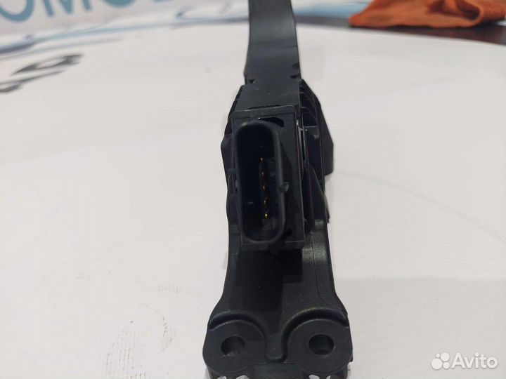 Педаль газа для Volkswagen polo (SED RUS)