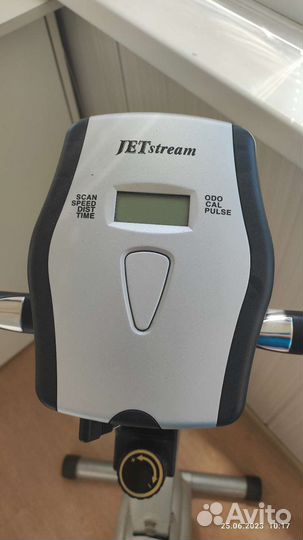 Велотренажер JETstream