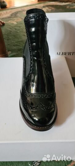 Продам женские полусапоги