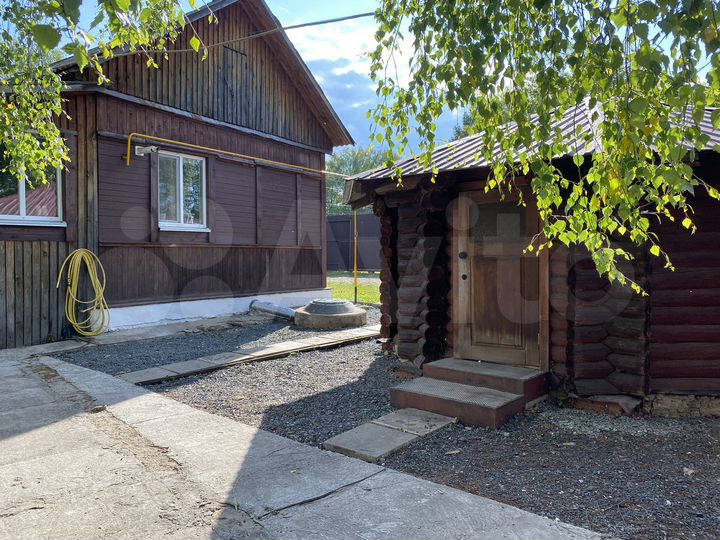 Дом 56 м² на участке 15 сот.