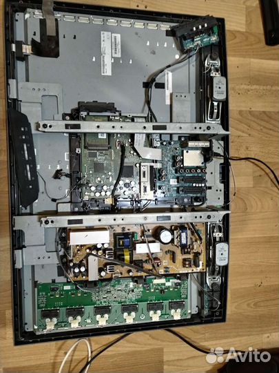 Sony kdl-32u2000