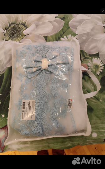 Балдахин в детскую кроватку с кружевом и бантом