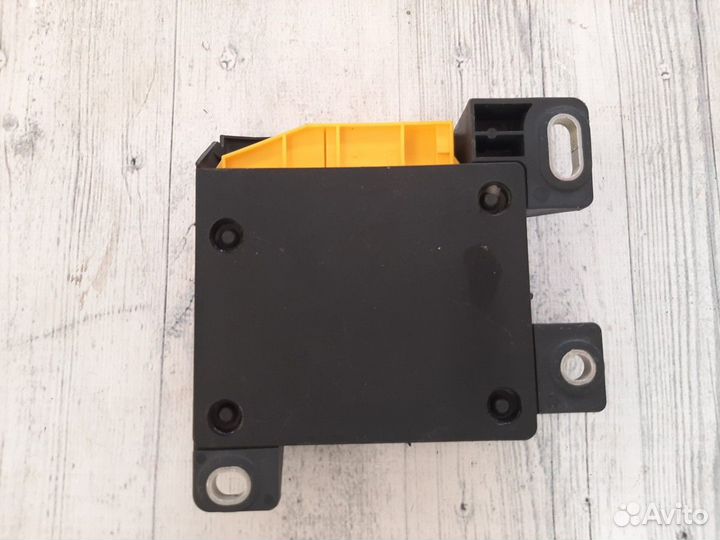 Блок управления AIR BAG Сандеро Логан