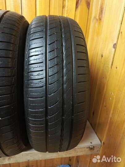 Pirelli Cinturato P1 195/65 R15 92H