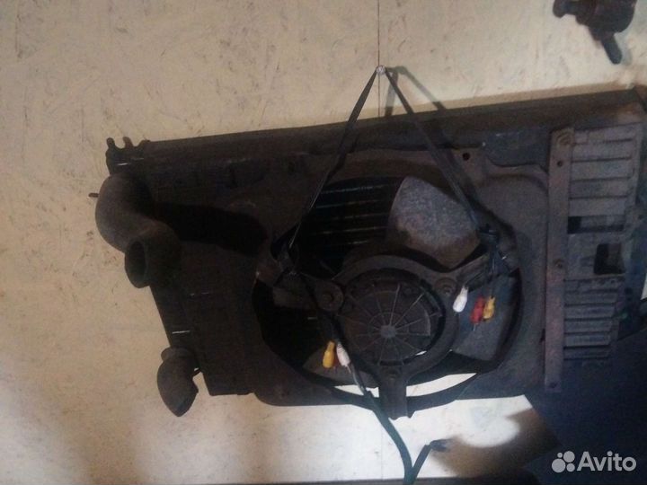 Радиатор охлаждения для Фольксваген Пассат б 3