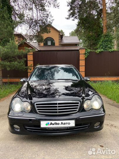 Mercedes-Benz C-класс 2.5 AT, 2006, 311 000 км