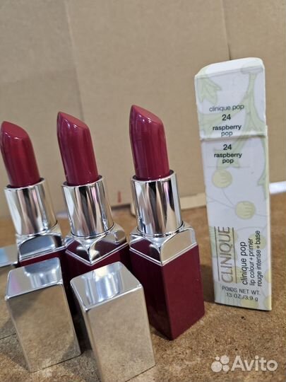 Помада для губ 24 Raspberry. Clinique