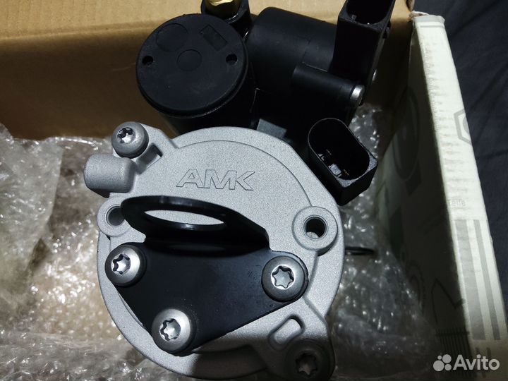 Компрессор пневмоподвески для ML-Class W164