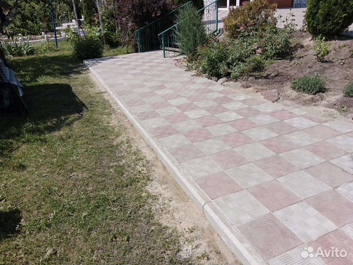 Укладка тротуарной плитки
