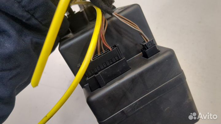 Компрессор центрального замка Mercedes S W220, 2003