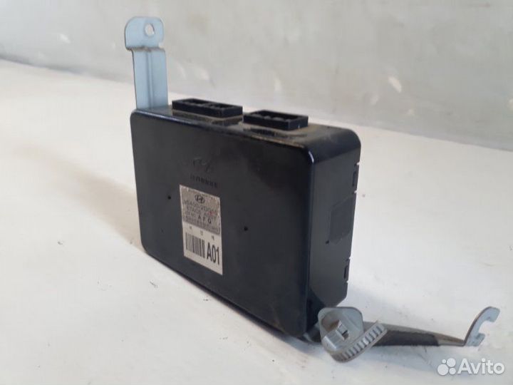 Блок управления центральным замком Hyundai Elantra