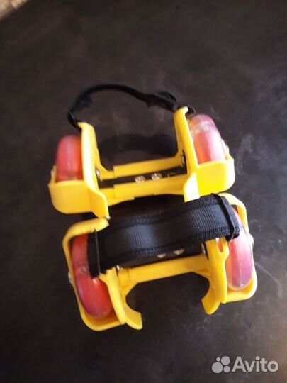 Ролики на обувь