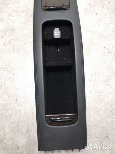 Подлокотник задний Mercedes-Benz Cls350 C219