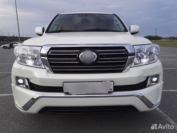 Land Cruiser 200 08-15 Рестайлинг бампер 16+ V4BS7