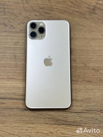 iPhone 11 Pro, 64 ГБ