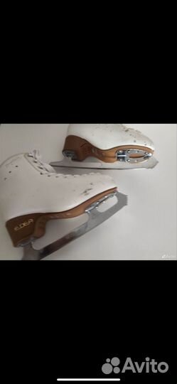 Фигурные коньки edea 220