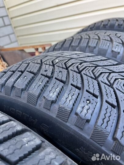 Michelin Latitude X-Ice North 3 215/60 R17 100T