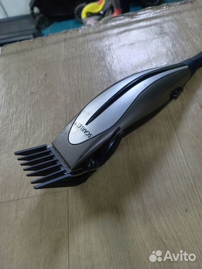 Машинка для стрижки Scarlett SC-1260