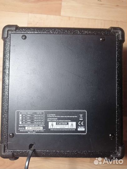 Гитарный комбоусилитель Belcat G10