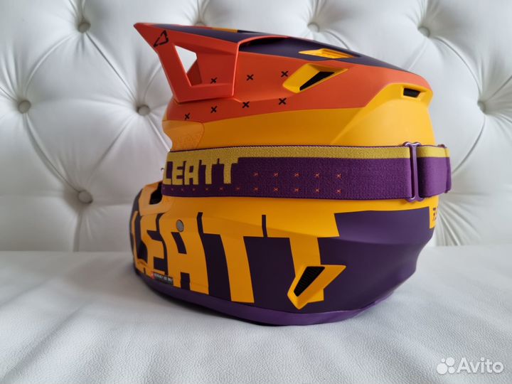 Orange Helmet Kit Шлем Leatt Moto 7.5 V23 Indigo