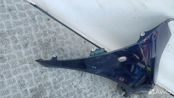 Крыло переднее правое skoda fabia 2 2007