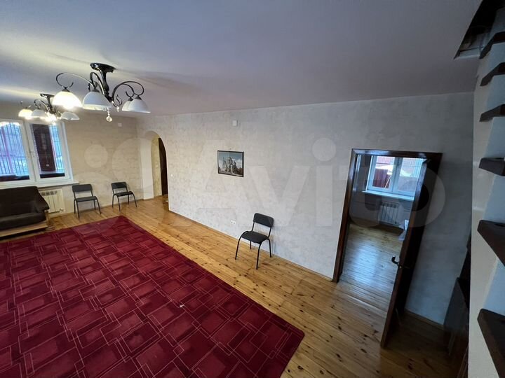 Коттедж 130 м² на участке 4 сот.