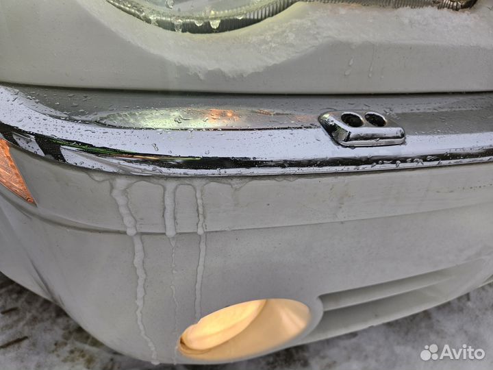 Хромтрованная Накладка бампера с омывателем