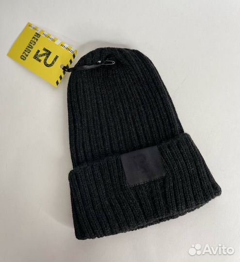 Шапки мужские,женские новые зима