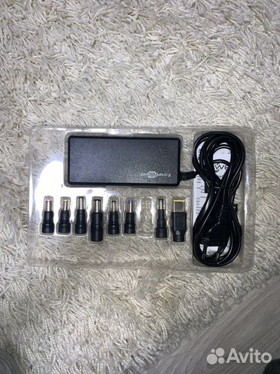 Универсальное зарядное устройство для ноутбука