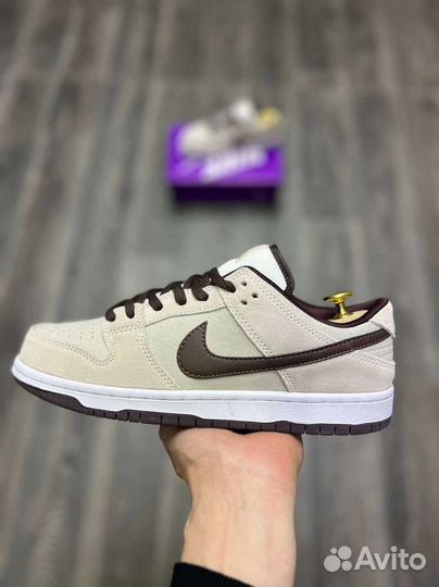 Nike SB Dunk Low