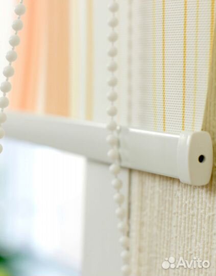 Рулонная штора d32