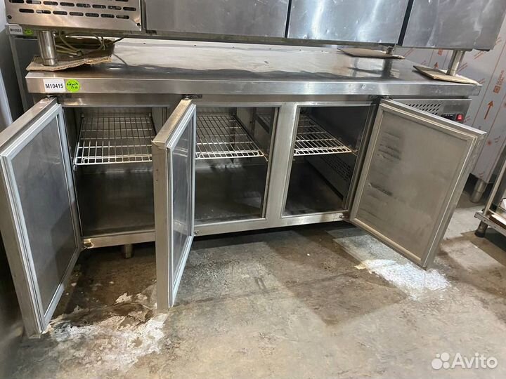 Холодильный стол