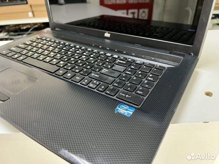 Ноутбук DNS 17.3 Core i5 250gb SSD 8gb Гарантия