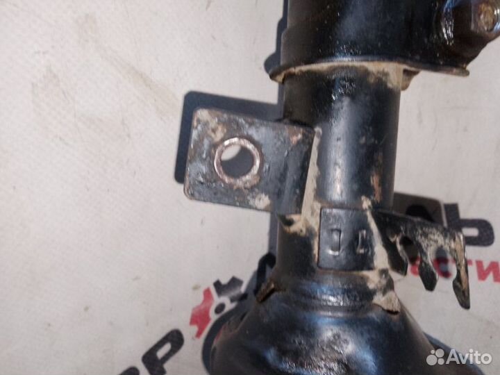 Амортизатор подвески передний правый Kia Rio