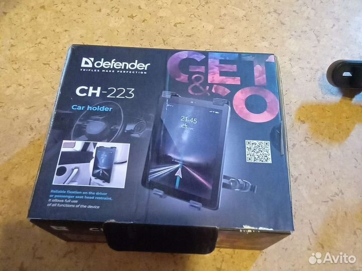 Автомобильный кронштейн на подголовник кресла