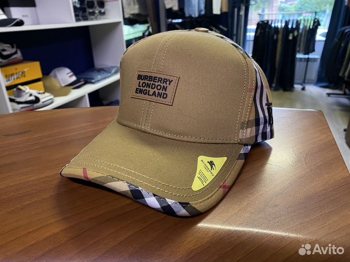 Бейсболка Burberry