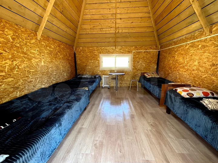 Дом 10 м² на участке 2,15 га