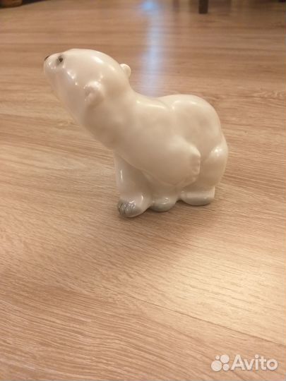 Белый медведь лфз
