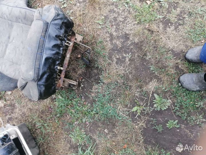 Сиденья на ваз 2114