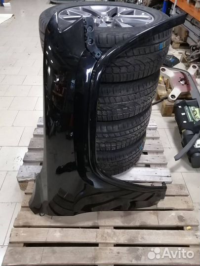 Крыло переднее левое/правое jeep wk2 2018