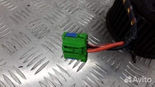 Моторчик печки peugeot 607 (97K28KK01)