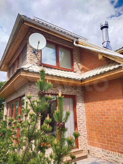 Дом 214 м² на участке 10 сот.