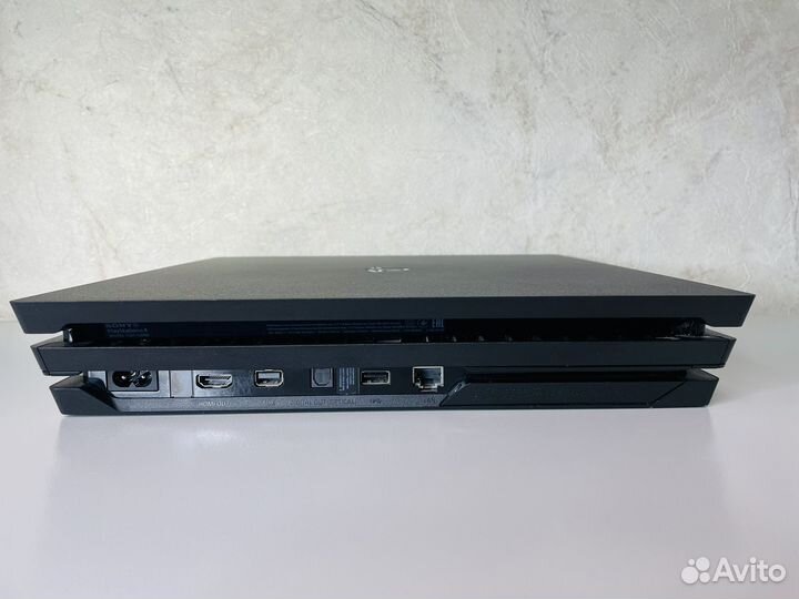 Игровая приставка Sony PlayStation 4 Pro 1Tb