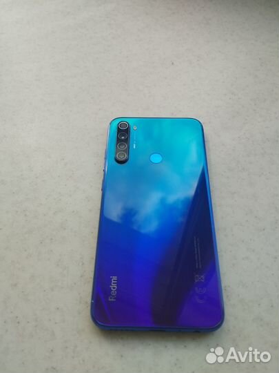 Xiaomi Redmi 8, 4/64 ГБ