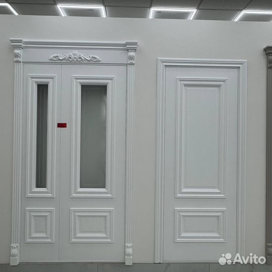 Двери межкомнатные белые v-2296