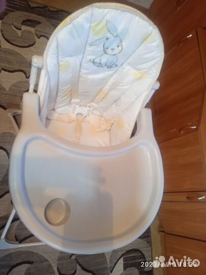 Продам стульчик для кормления